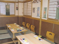 岡茶のお座敷は掘りごたつです